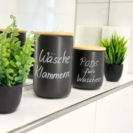 Bella - Business&family Ap 5, 100m Zum Konzerteingang Schloss, Parkplatz, Smarttv, Netflix, Waschmaschine,24h Checkin, 30qm Apartamento Ludwigsburg