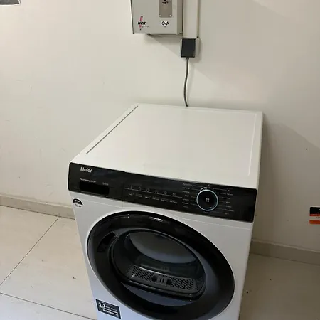 Bella - Business&family Ap 5, 100m Zum Konzerteingang Schloss, Parkplatz, Smarttv, Netflix, Waschmaschine,24h Checkin, 30qm